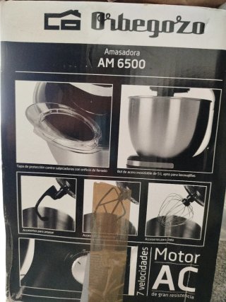 Batidora Amasadora 1000W Negra