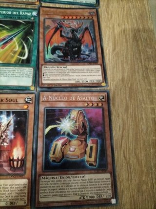 Lote de 85 cartas Yu-Gi-Oh! + Rareza