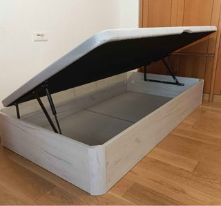 Base Cama Matrimonial con Cabecero Tapizado