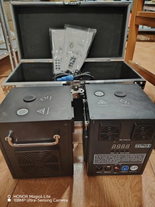 Máquina de chispa fría