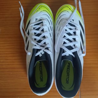Botas de fútbol Adidas Predator Blancas/Amarillas