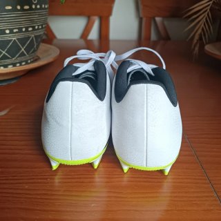 Botas de fútbol Adidas Predator Blancas/Amarillas