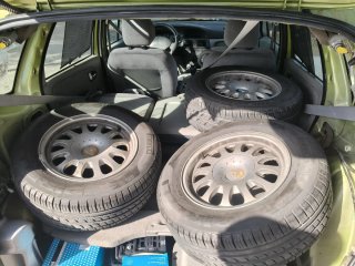 Neumáticos con llantas R15 BMW 225/60/r15