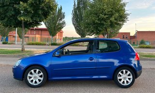Volkswagen Golf 2.0tdi