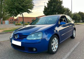 Volkswagen Golf 2.0tdi