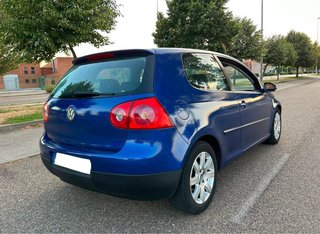 Volkswagen Golf 2.0tdi