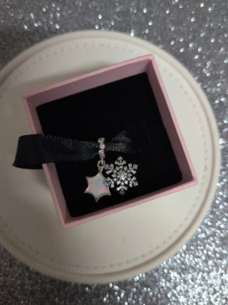 Colgante Pandora Copo de Nieve y Estrella