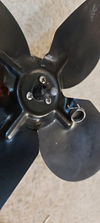 Motor 220v con accesorio aspas