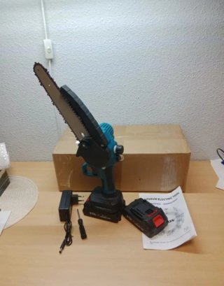 Mini motosierra inalámbrica 8 pulgadas.21v.