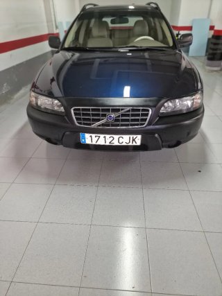Volvo XC70 2003
