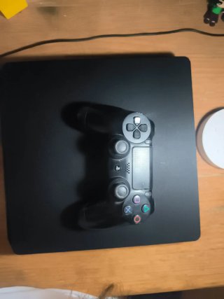 PS4 Slim 1TB Nera