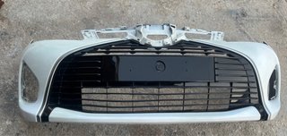 Paragolpes Delantero Toyota Yaris 2014-2017