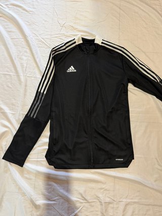 Chaqueta Adidas Aeroready Negra y Blanca