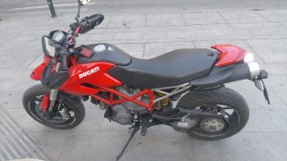 Ducati Hypermotard 796