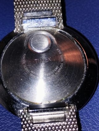 Orologio Timex Electric UFO 1974 da collezionismo.
