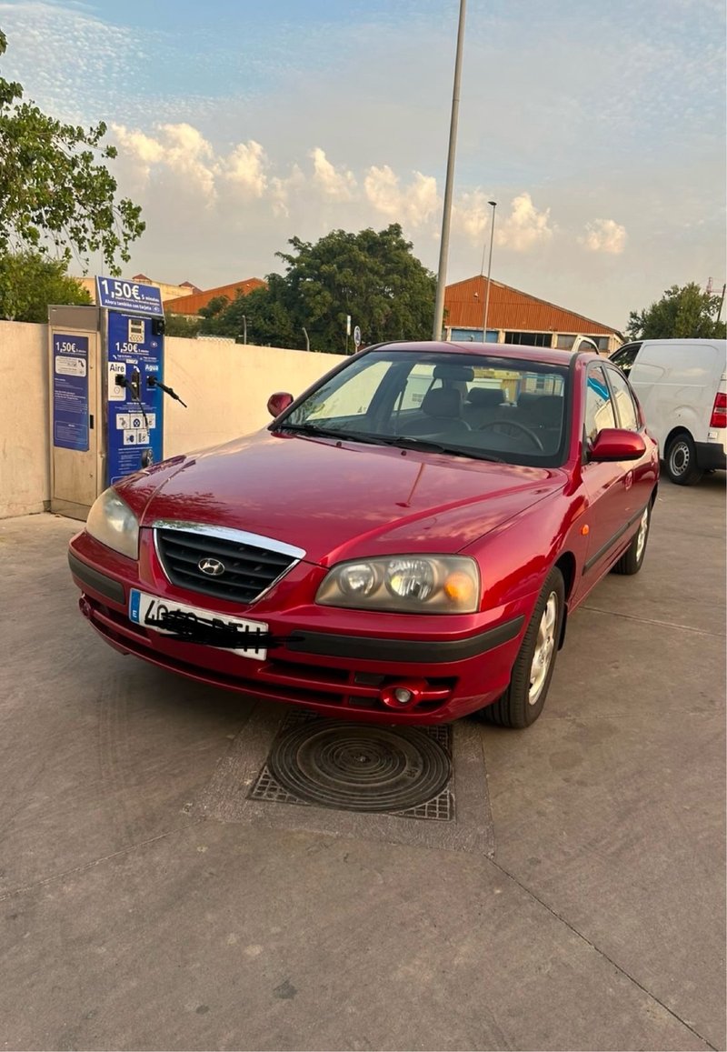 Hyundai Elantra 2005. - foto 1