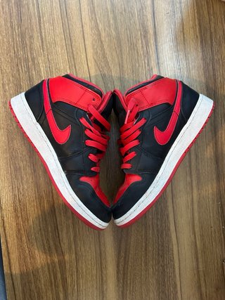 Jordan 1 Rojas y Negras