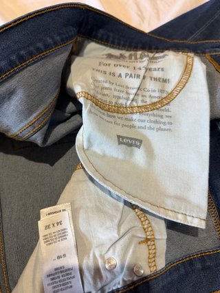 Pantalón Levi's 519 Slim Fit Azul