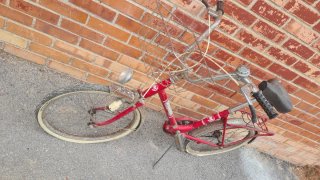 Bicicleta roja vintage