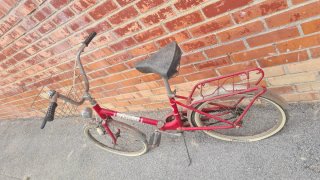 Bicicleta roja vintage