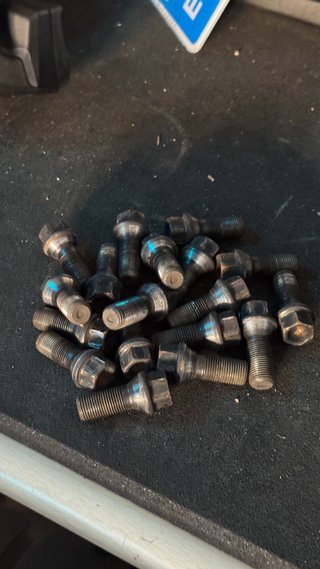 Llantas Originales BMW con neumáticos nuevos