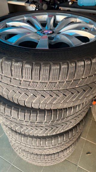 Llantas Originales BMW con neumáticos nuevos