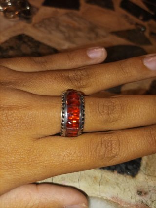 Anillo de compromiso con circonita