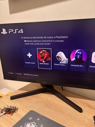 PlayStation 4 Slim Negra