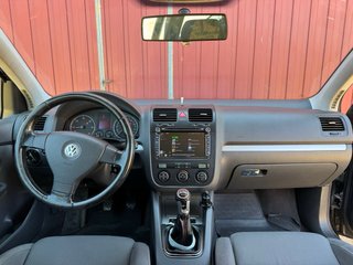 Volkswagen Golf 2004