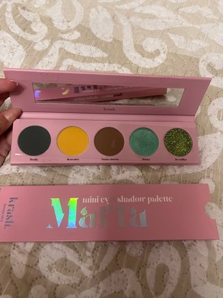 Paleta de sombras Marta x Krash Cosmetics