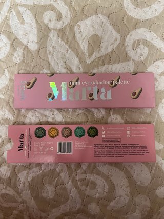 Paleta de sombras Marta x Krash Cosmetics