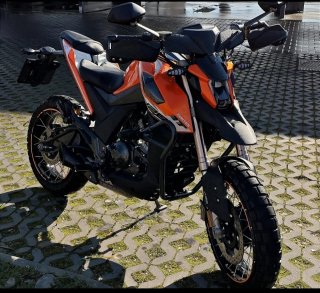 Zontes U1 125 Naranja/Negra.