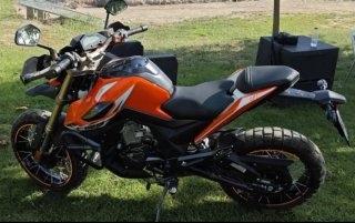 Zontes U1 125 Naranja/Negra.