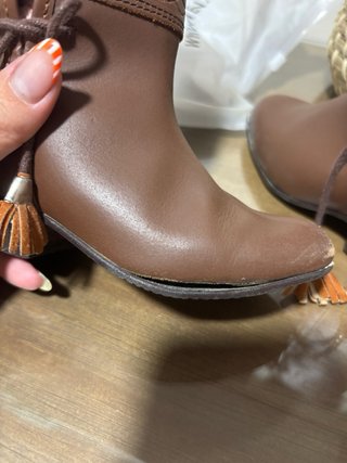 Botas de niño marrones