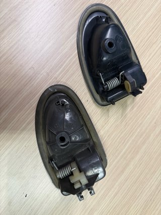 Manetas Interiores Renault Clio Conductor y Copilo
