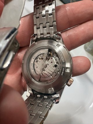 Reloj Citizen Automático cristal zafiro