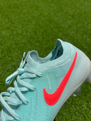 Nike Phantom GX II Elite SG-PRO Talla 40 Nuevas