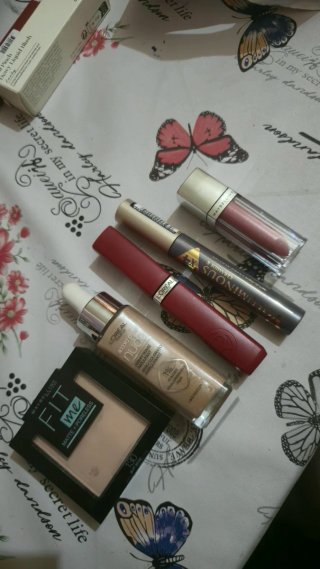 Lote Maquillaje L'Oréal y Maybelline