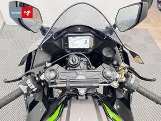 KAWASAKI ZX 10R 2024 19300 kms.