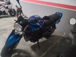 Suzuki Bandit Azul Naked