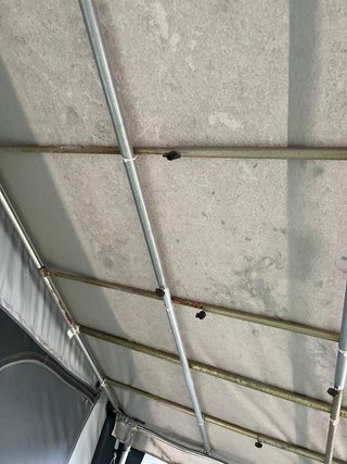 SobreAvance / Toldo Caravana