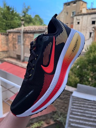 Nike Vomero 18 Talla 47