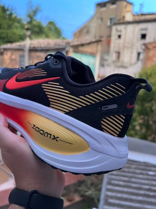 Nike Vomero 18 Talla 47