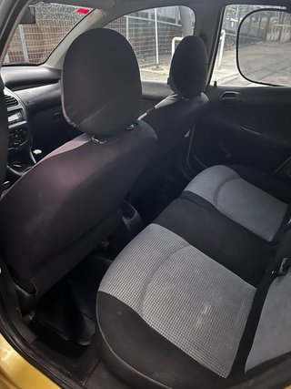 Peugeot 206 2004