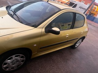 Peugeot 206 2004