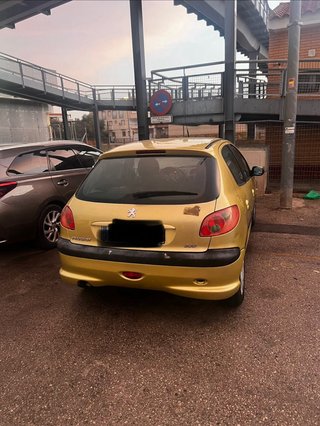 Peugeot 206 2004