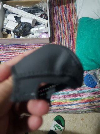 Funda pomo coche cuero carbono