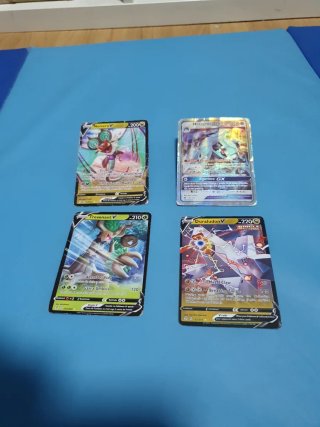 30 Cartas Pokémon VMAX V VSTAR
