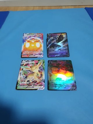 30 Cartas Pokémon VMAX V VSTAR