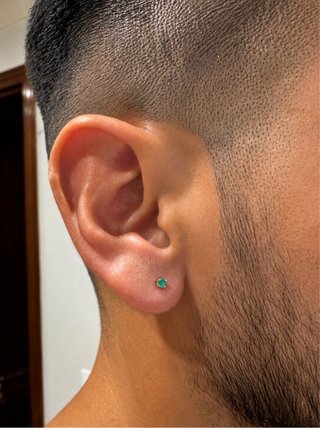 Pendientes oro 18K con esmeralda natural colombia
